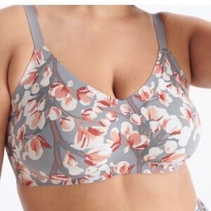 KNIX Wingwoman Contour Side Coverage
Everyday Bra 6 LE Winter Gardenia